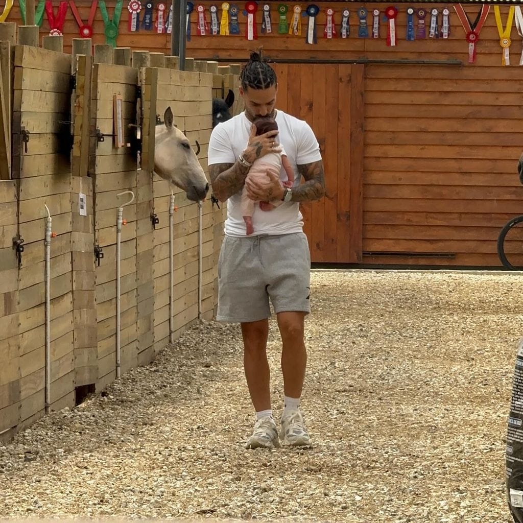 maluma y su hija paris