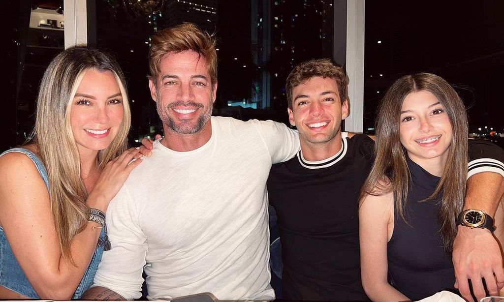 Elizabeth Gutiérrez, William Levy y sus hijos, Christopher y Kailey