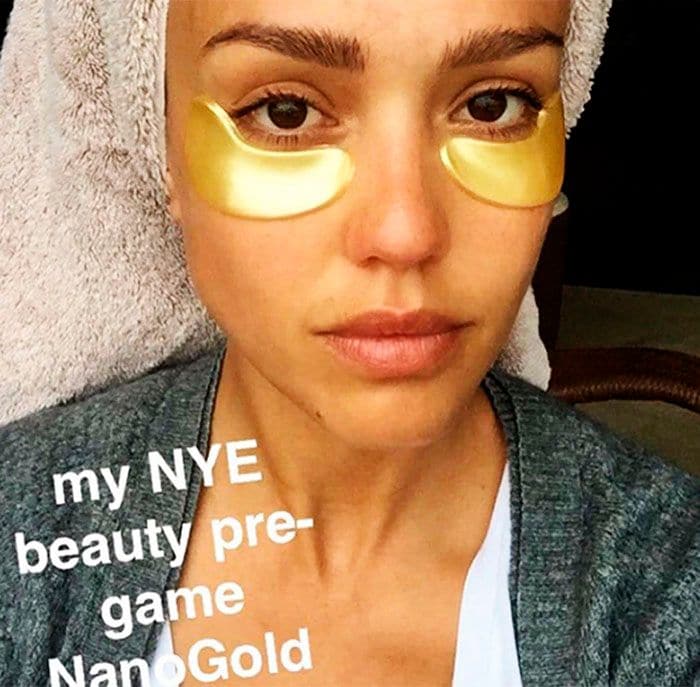 jessica alba parches oro