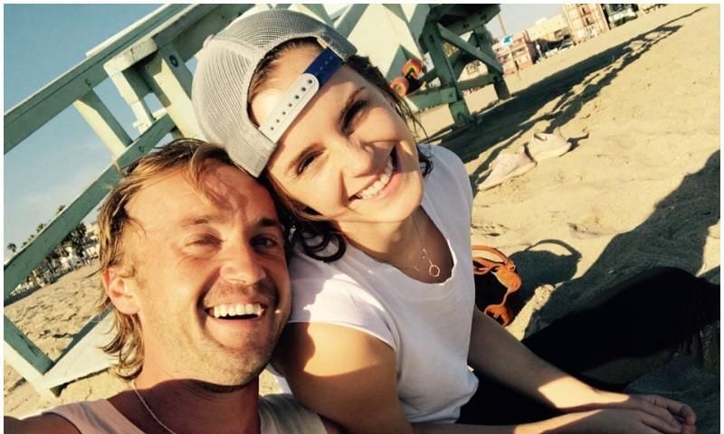 emma watson tom felton vacaciones playa 01