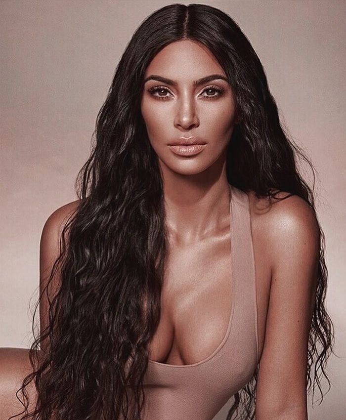 kim-kardashian-smoky