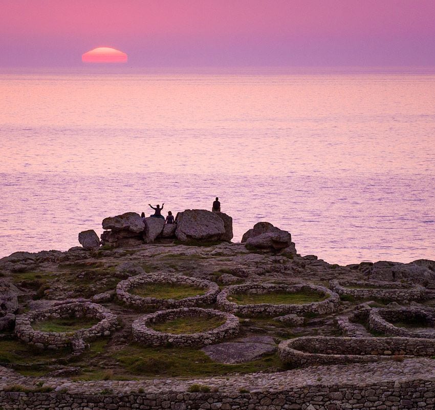 Atardecer en el castro de Baroña