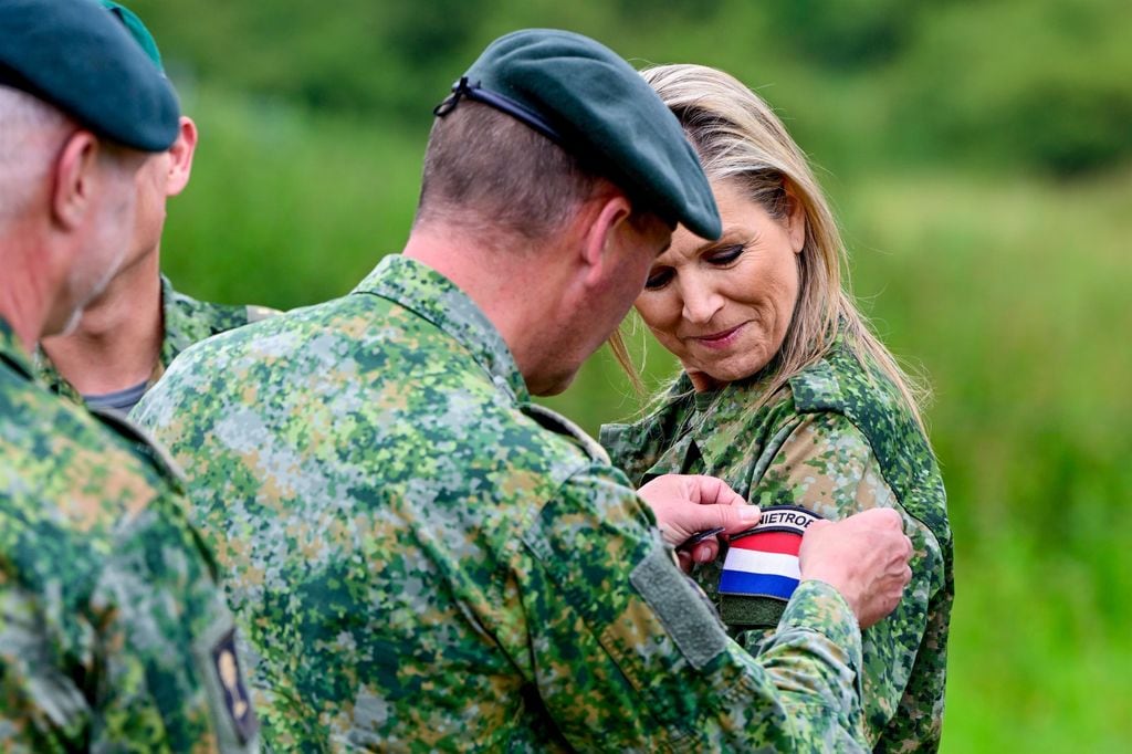 La Reina Máxima participa en el ejercicio de las tropas del Regimiento de Ingenieros en Den Bosch
