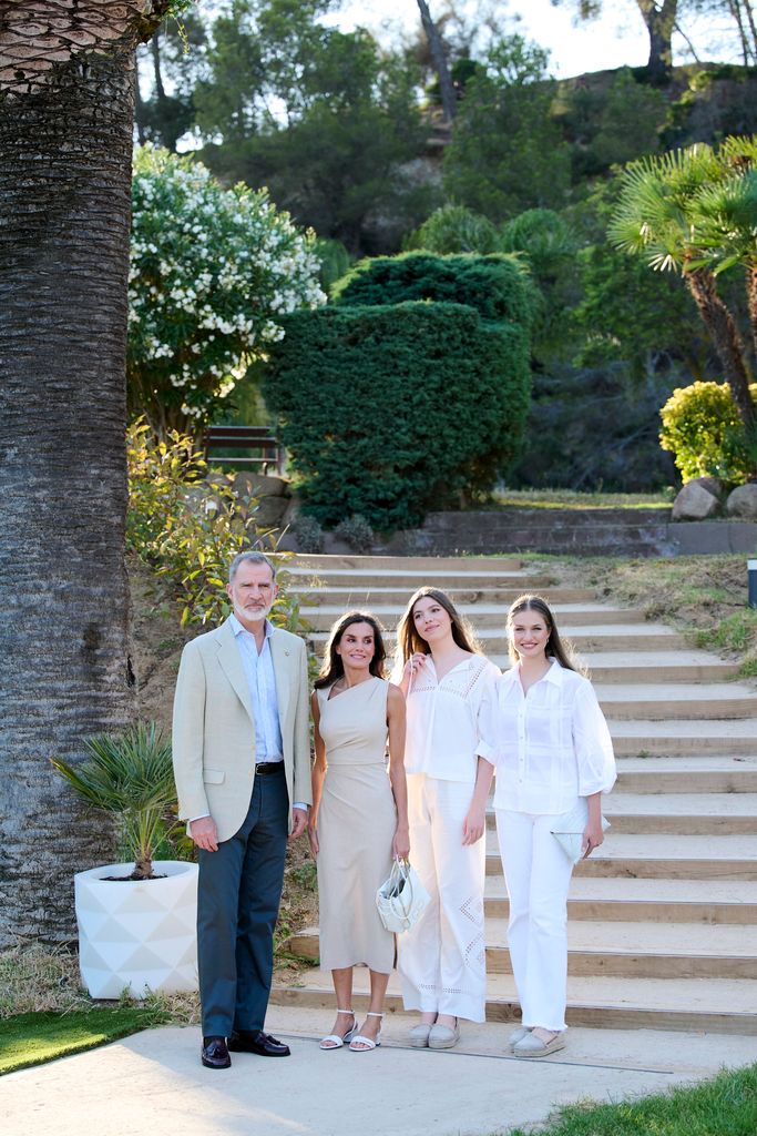 Los Reyes y sus hijas en un acto previo a los premios Princesa de Girona 2024