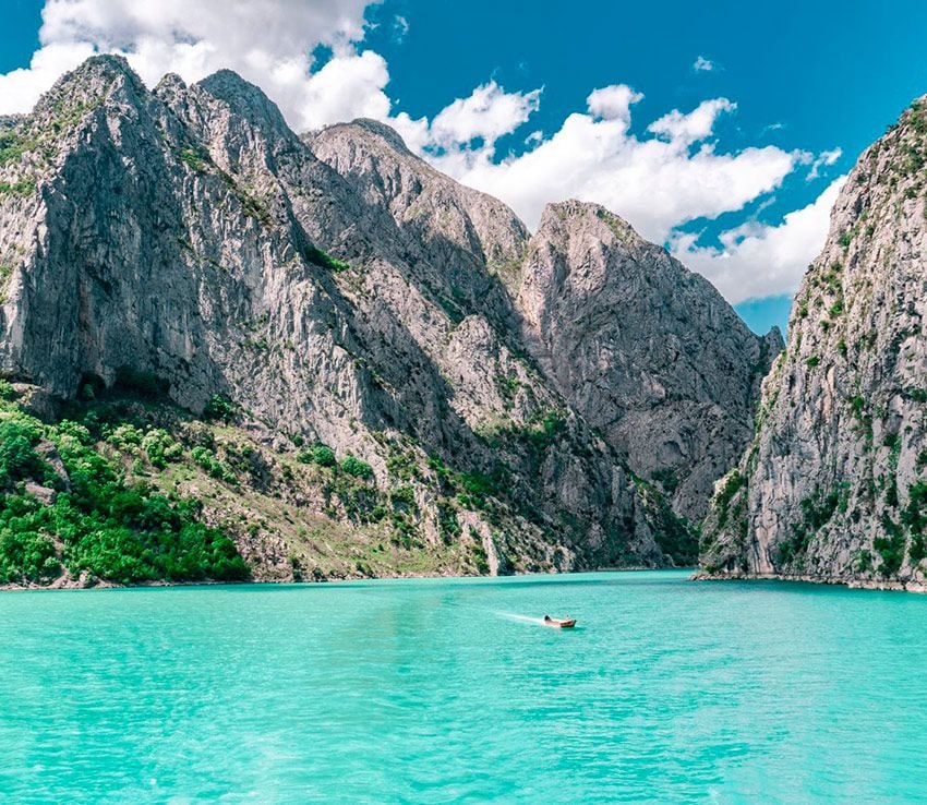 Albania, la joya del Báltico, Alpes