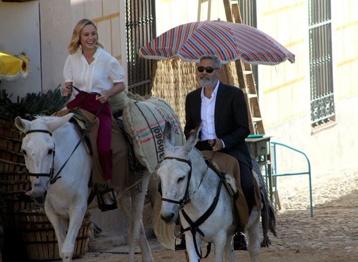 George Clooney y Brie Larson