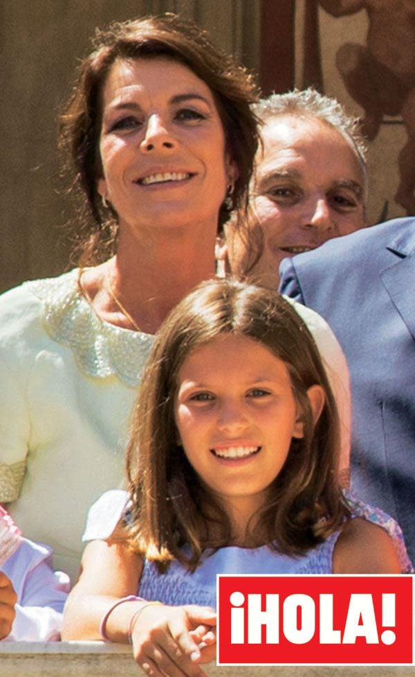 Esta bella niña no es familia directa de la princesa Carolina, aunque desde la boda de Mónaco sí ha entrado a formar parte de su familia política, porque se trata de una sobrina de Beatrice Borromeo, la nueva nuera de la Princesa de Mónaco
