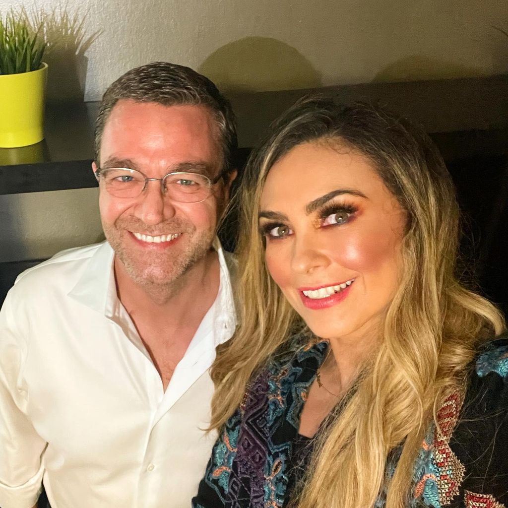 Aracely Arámbula y su abogado Guillermo Pous