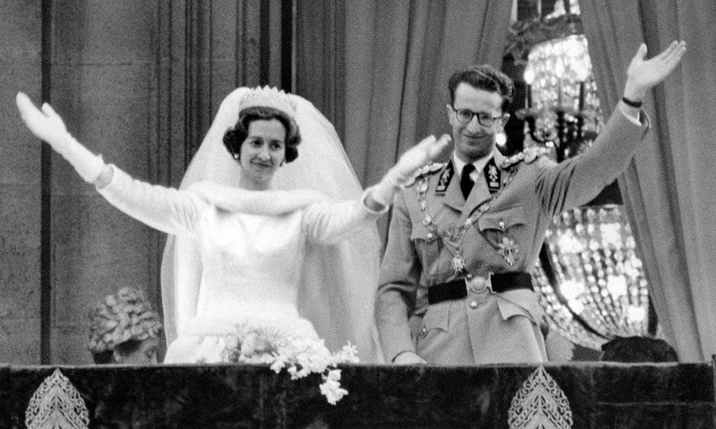 Fabiola de Bélgica y su vestido de novia diseñado por Balenciaga