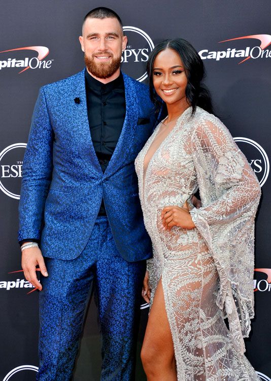 Travis Kelce y Kayla Nicole