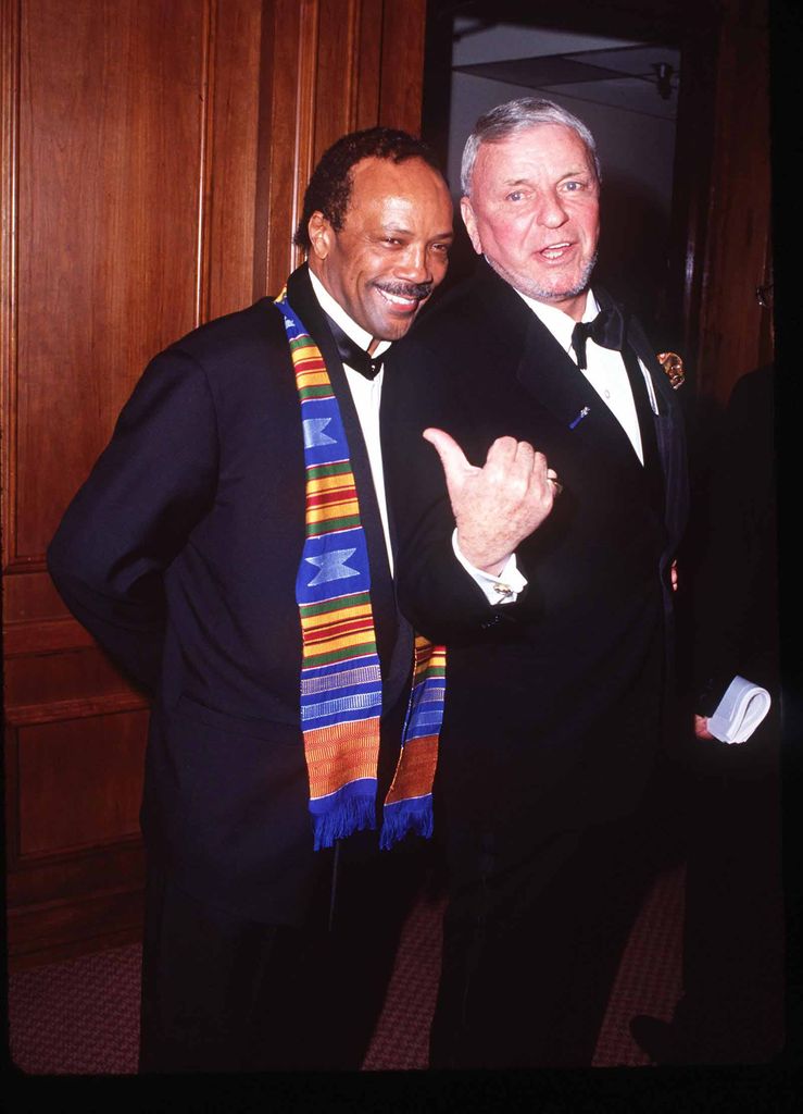 Quincy Jones junto al ídolo Frank Sinatra.