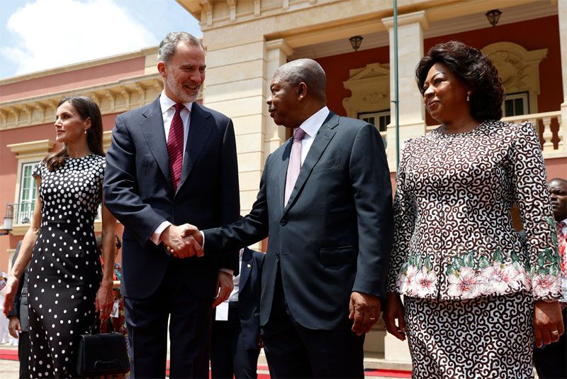 Los reyes Felipe y Letizia en Angola