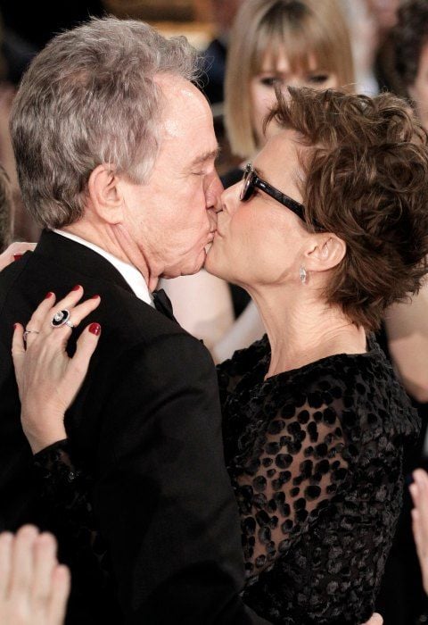 Una de las parejas icónicas de Hollywood: Warren Beatty, de 77 años, y Annette Bening, de 56, se casaron en 1992. Celebran sus 'Bodas de Agua'. 