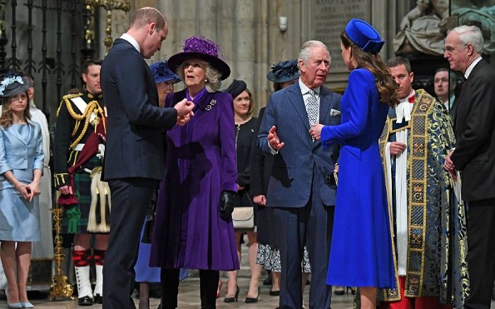 Reyes de Inglaterra y los príncipes de Gales 