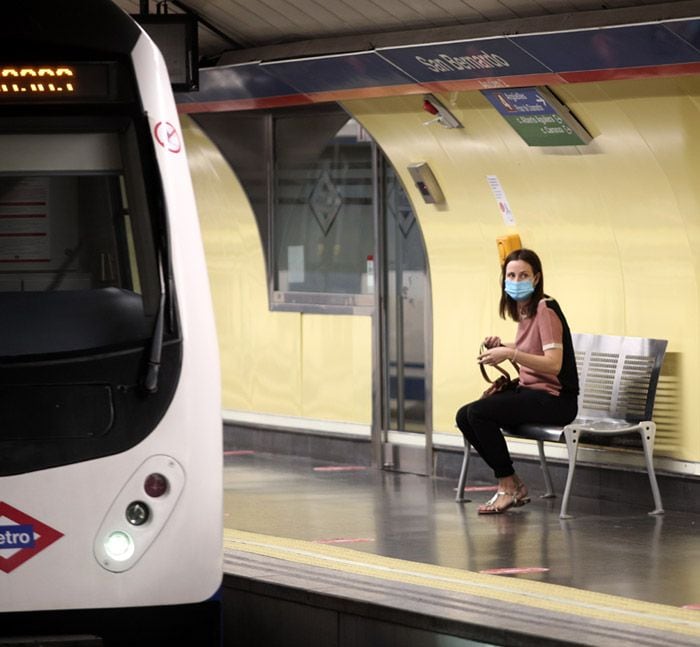 Mascarilla en el metro