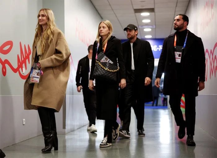 La primera vez que se fotografió a Sophie y Peregrine también fue en París