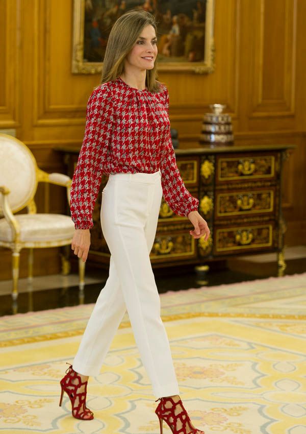 letizia-ortiz-look-pata-de-gallo