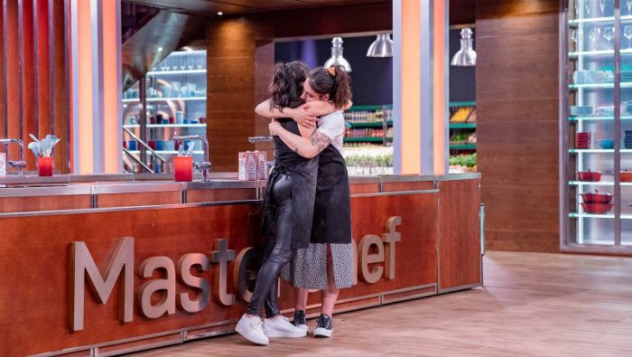 Claudia abandona MasterChef