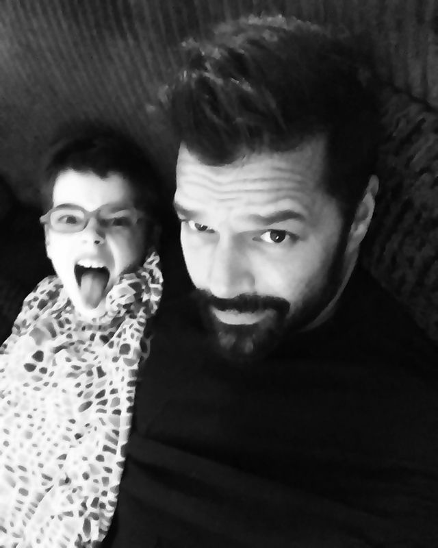 ricky martin tierno papa08