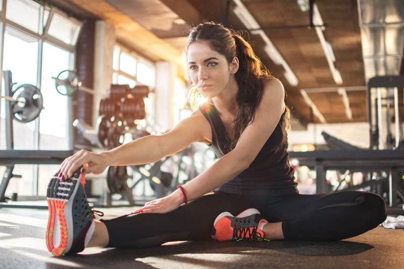 mujer entrenando