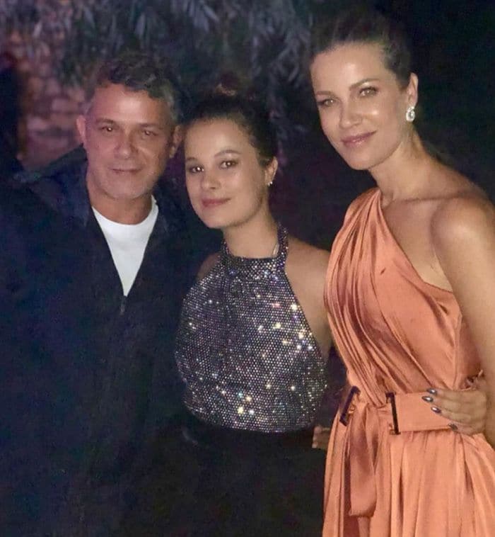 Alejandro Sanz y Jaydy Michel felicitan a su hija en su 18º cumpleaños