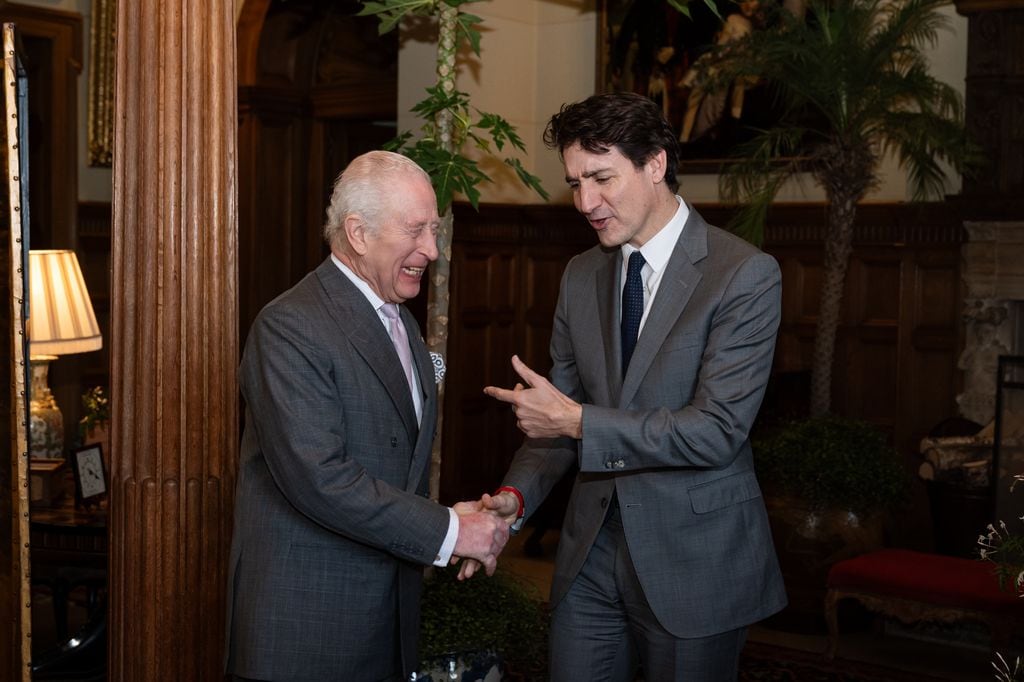 Carlos III recibe a Justin Trudeau, presidente de Canadá, en su residencia de Sandringham 