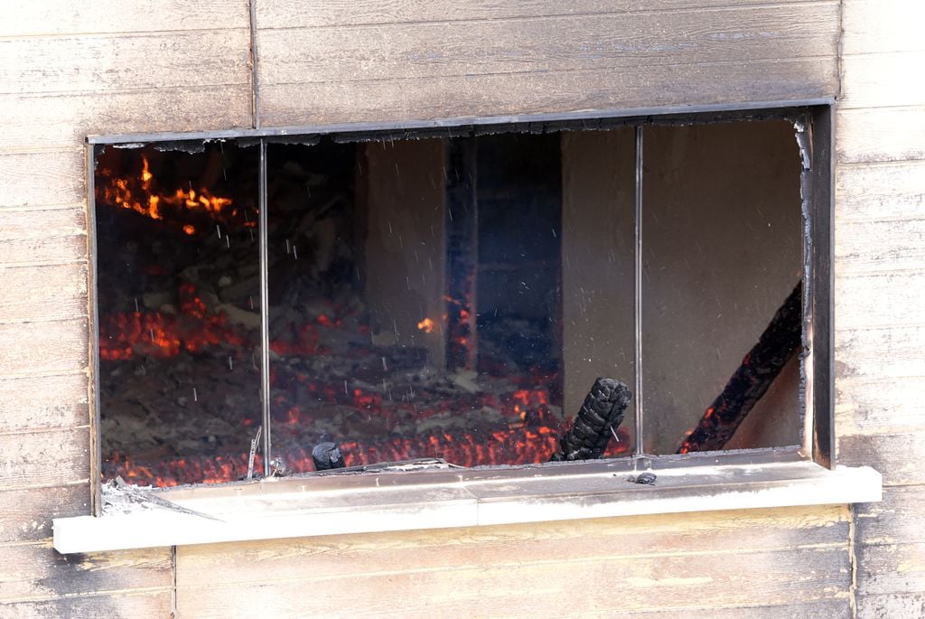 Incendio en hotel de esquí en Turquía deja al menos 76 muertos y decenas de heridos