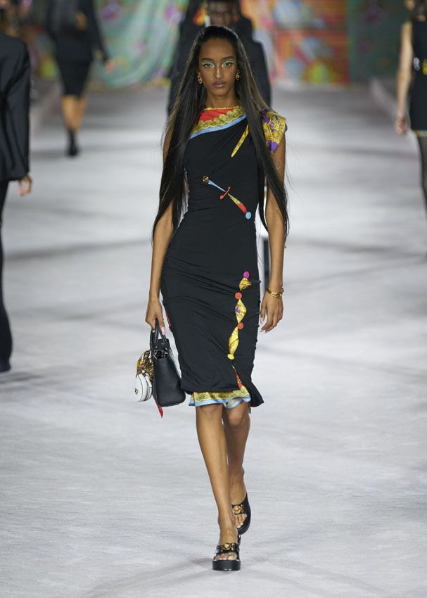 versace00620210927