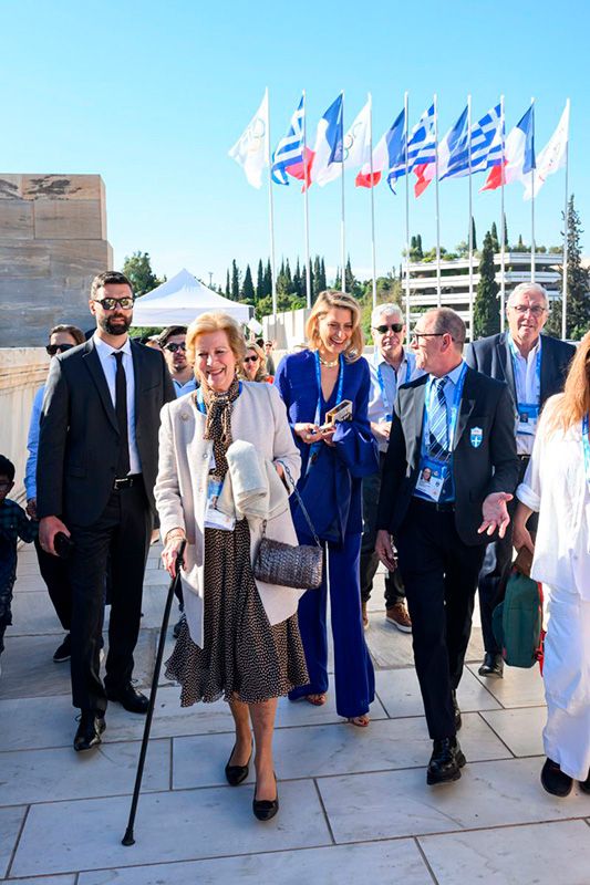 La reina Ana María de Grecia y la princesa Tatiana