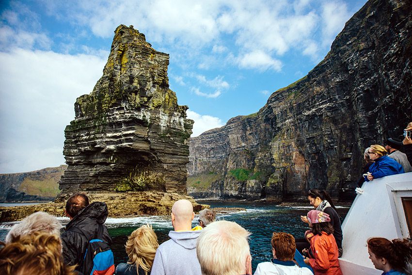 Acantilados-de-Moher-irlanda-en-barco