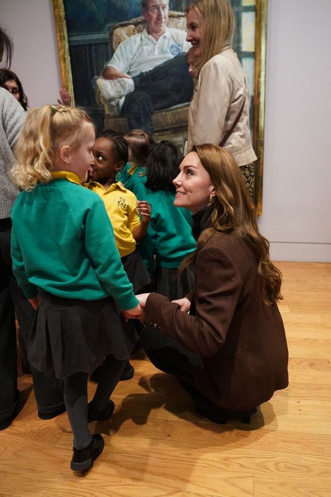 Kate Middleton  en una excursión con niños al el National Portrait Gallery