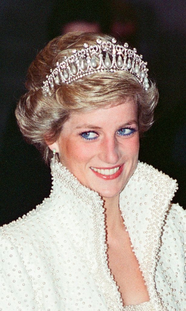 12 photos proving princess diana was a fashion icon