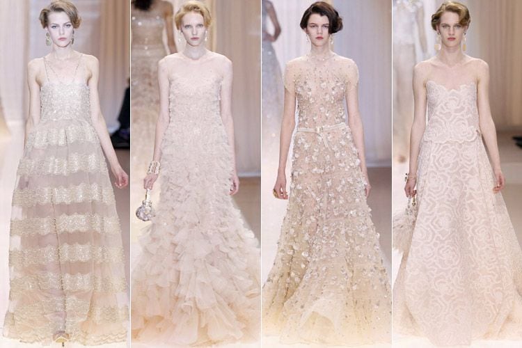 Si el elegido es Armani, en sus propuestas hay inspiración de sobra: un vestido con transparencias, encaje y paillettes que dibujan cenefas sobre el tul, en el cuerpo y en la falda; un diseño de gasa con bordados, paillettes y pliegues de tul a modo de escamas que crecen a medida que crece la longitud de la falda, la bombonera, el brazalete y los pendientes ponen el toque de brillo a esta pieza en color nude; de nuevo una propuesta en discreto nude, pero esta vez bañada con pétalos nacarados y paillettes bordadas, las mangas globo y el cinturón de microperlas definen los hombros y la cintura aportando un toque de originalidad y, por último, un vestido con escote corazón ‘mordido’ (dibujado sobre un tul de cuello redondo y sin mangas) es el verdadero protagonista de este dos piezas con peplum y print de flores metalizadas

para la boda religiosa se p
