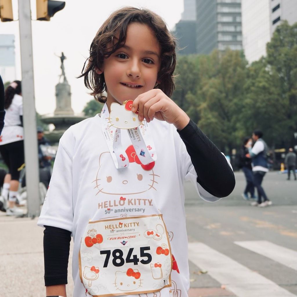 Patricio y Amelia participaron en la carrera Hello Kitty 2024.