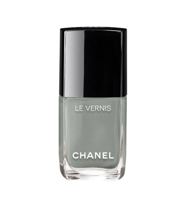 chanel esmalte plata