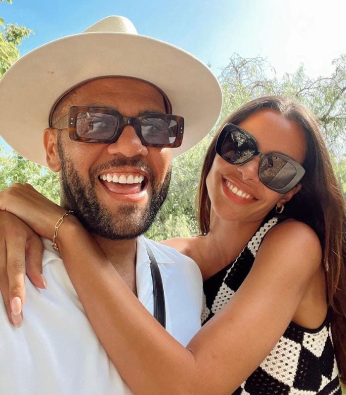 Joana Sanz y Dani Alves