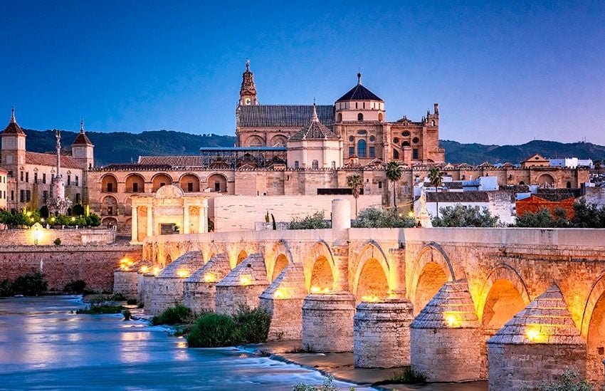 Anochecer en la ciudad de Córdoba