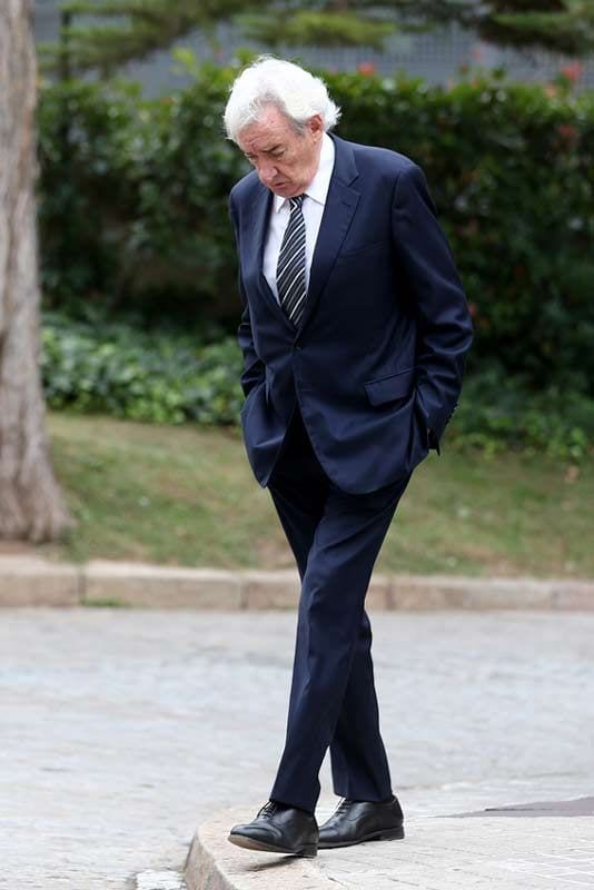 Luis del Olmo en el funeral de Montserrat Caballé