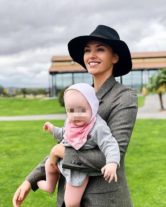 Relax y naturaleza, Helen Lindes disfruta con sus niños de un fin de semana campestre 