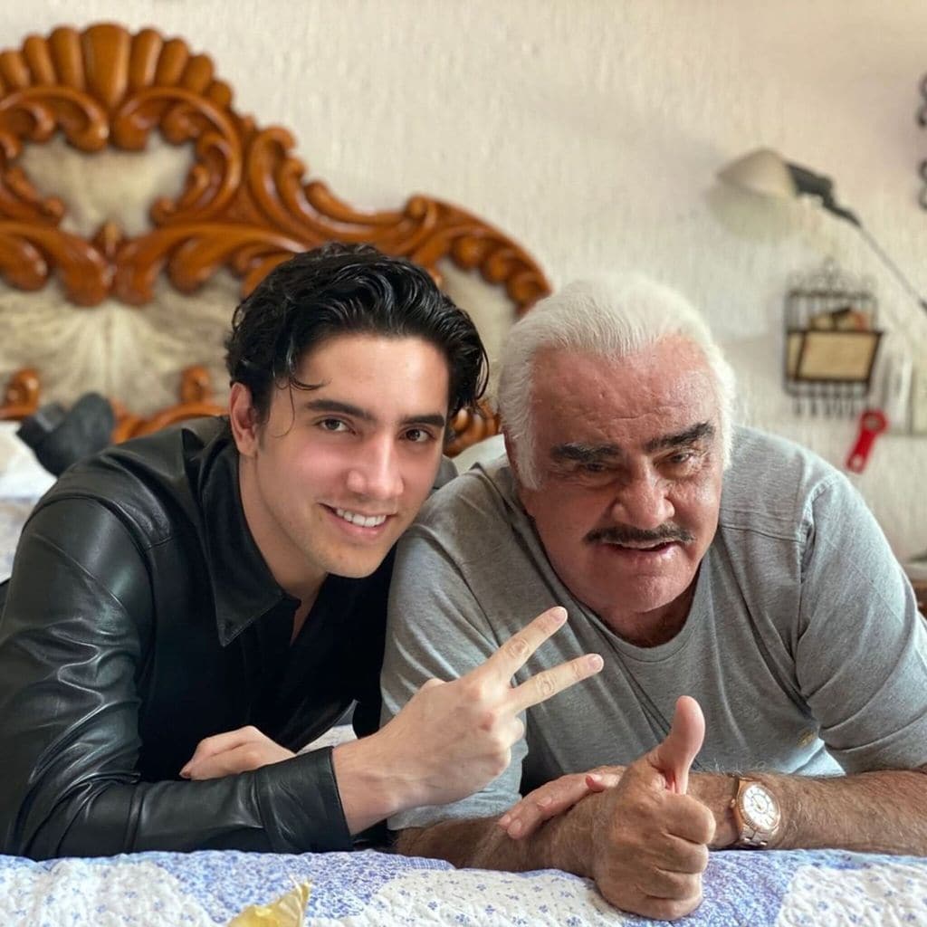 Alex Fernández y su abuelo Vicente Fernández