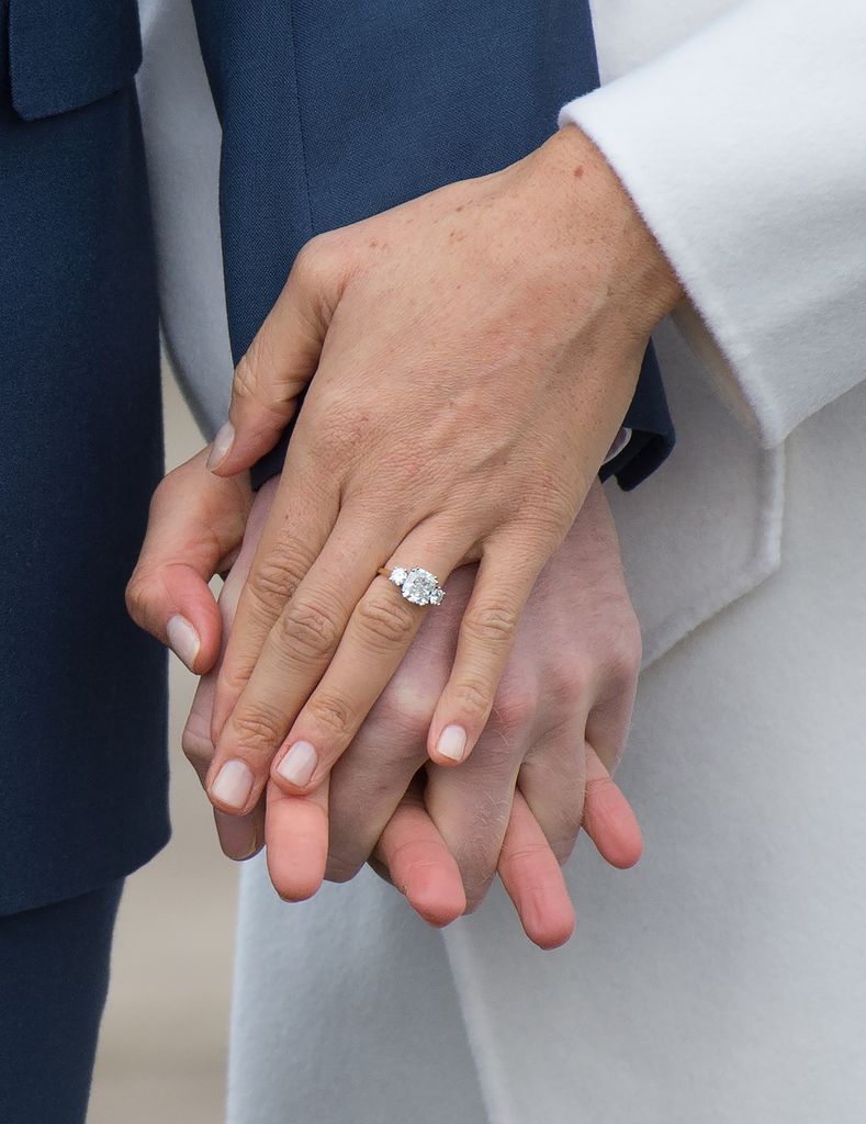 Anillo de compromiso de Meghan Markle