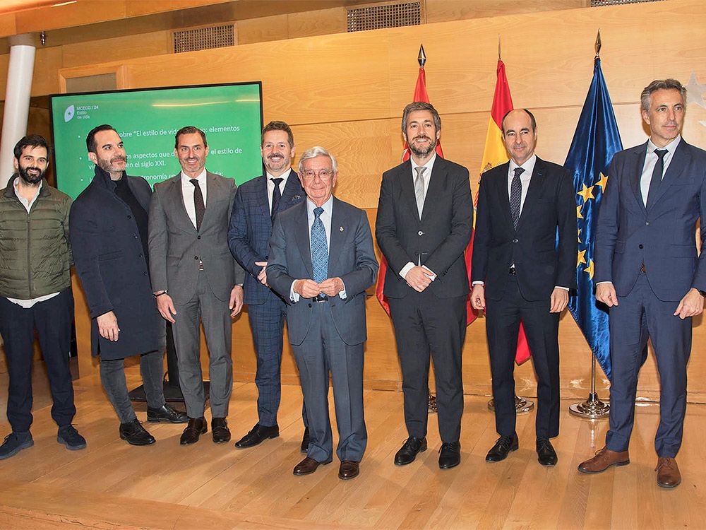 Cocineros y autoridades presentes en la presentación de la Capitalidad