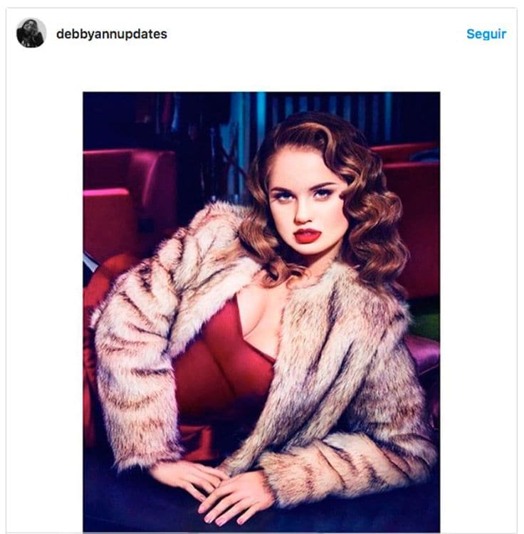 Debby Ryan look Rita Hayworth