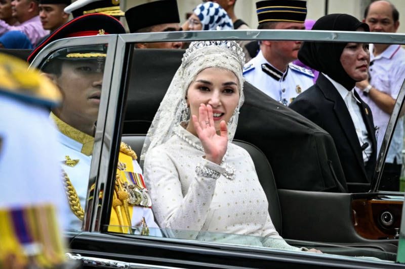 vestidos de novia boda príncipe de Brunéi