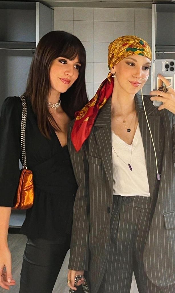 EMI Y ELENA HUELVA