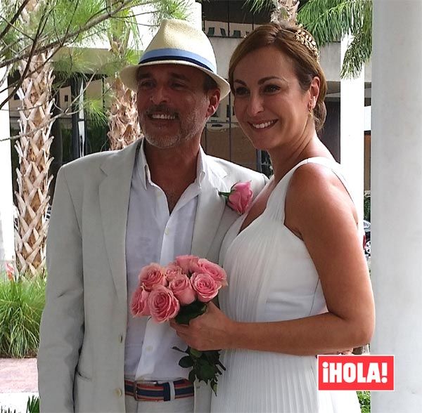 La revista ¡HOLA! fue testigo del ‘sí, quiero’, que tuvo lugar en Florida, Estados Unidos. Fue una ceremonia civil a la que asistieron únicamente sus respectivos hijos
