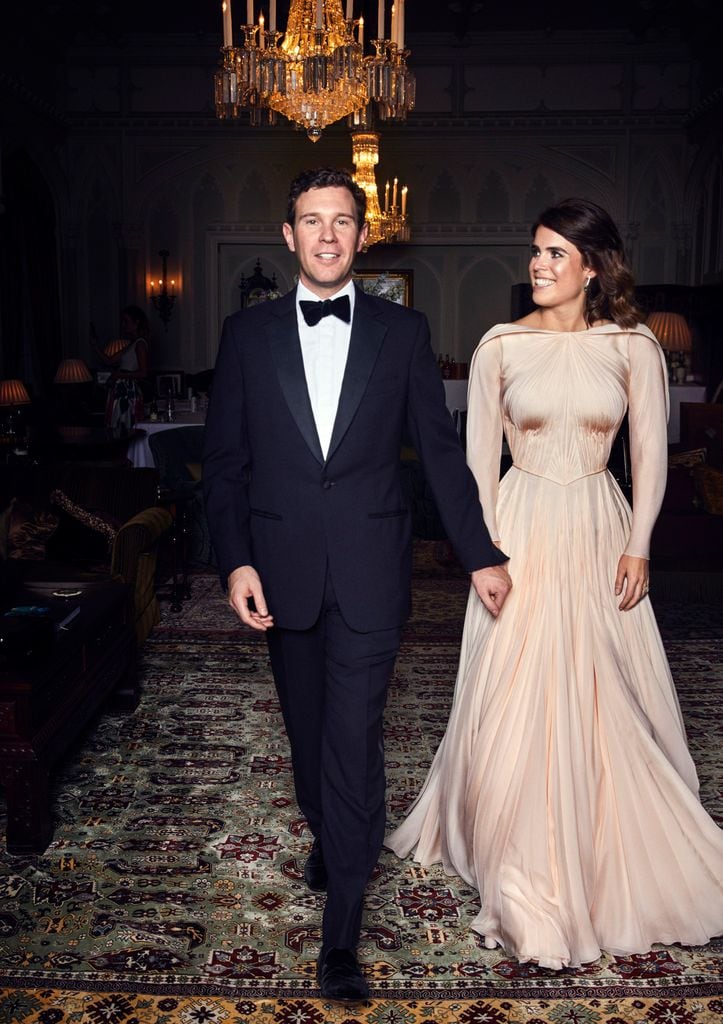 Segundos vestidos de novia de las 'royals' que nos fascinan tanto como los primeros