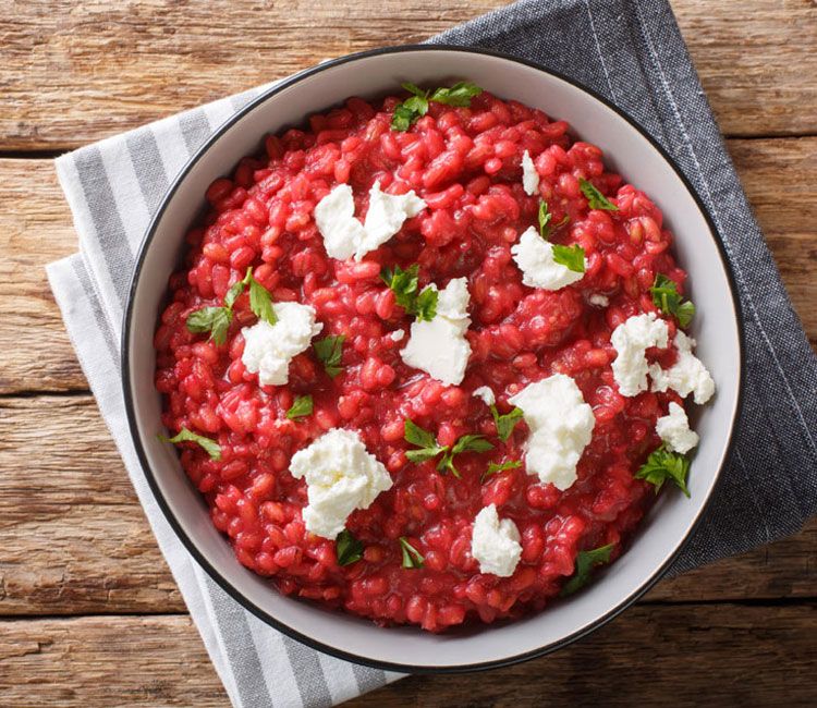 Risotto de cebada con remolacha y queso de cabra