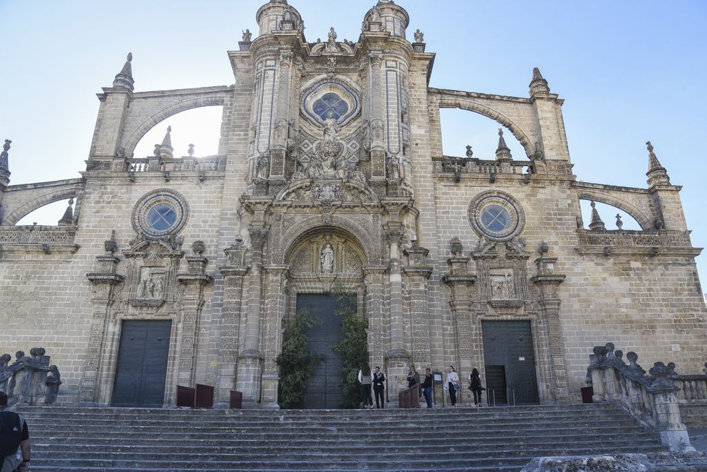 The cathedral of Jerez de la Frontera decorated for the wedding of the designer and artist Ana Cristina Portillo and the engineer Santiago Camacho 