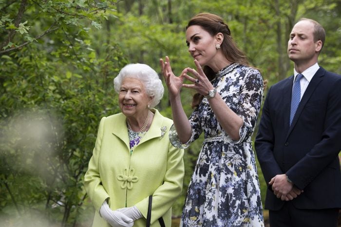 Isabel II acepta la creación de una nueva oficina para los duques de Sussex': ahora sabemos que este comunicado llegó días después de la pelea entre Guillermo y Harry